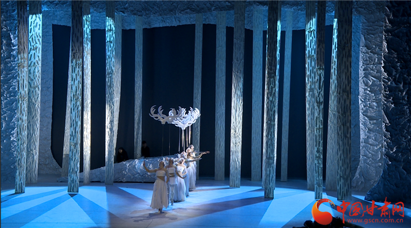 【圖說】  消費(fèi)扶貧，互利雙贏