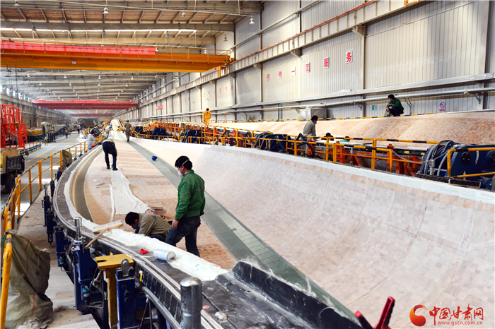 “擰緊”防控閥 打出“組合拳”——玉門市三向發(fā)力推動疫情防控、復工復產(chǎn)、脫貧攻堅齊頭并進（圖）