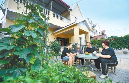 【走向我們的小康生活】“小康大街”，夢實(shí)現(xiàn)的地方