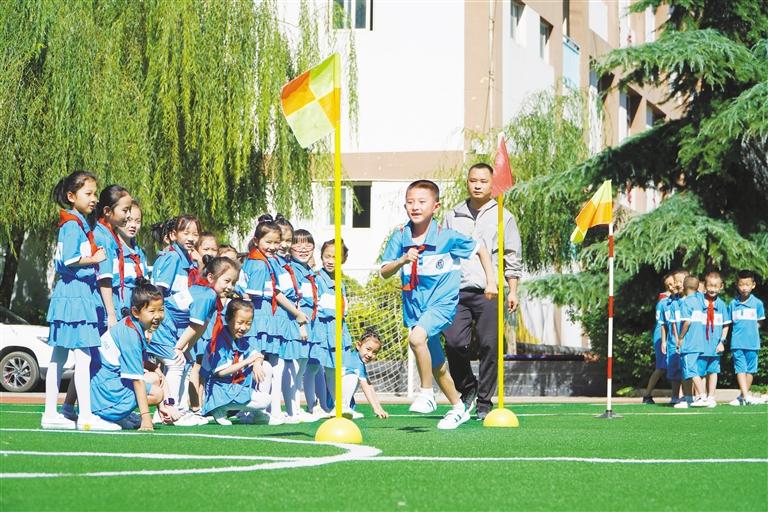 我們開學(xué)了！