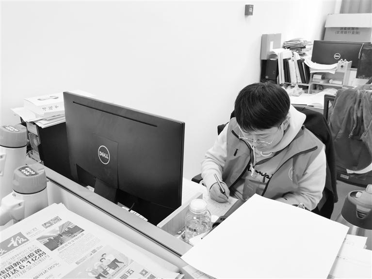 關(guān)注人口普查丨5天入戶(hù)300多戶(hù) 這位普查員真棒！