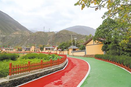 “美麗舟曲”行動 激活鄉(xiāng)村振興新引擎——舟曲縣開展城鄉(xiāng)環(huán)境綜合整治集中攻堅行動紀(jì)實(shí)