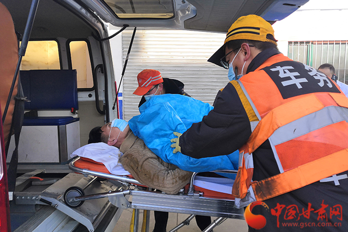 19分鐘緊急救援，永登車站為旅客開辟生命通道