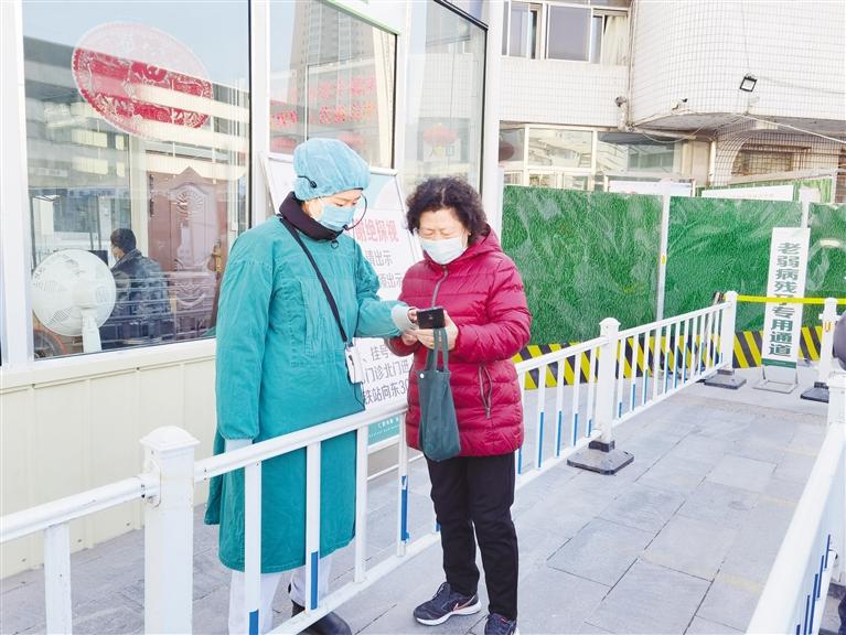 智能生活下，老年人的“數(shù)字鴻溝”如何跨越？