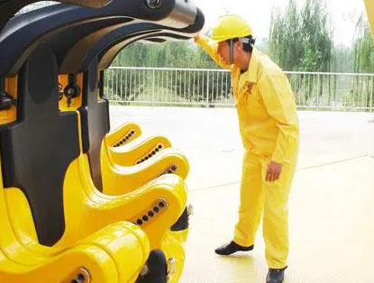 蘭州市河長制辦公室工作推進(jìn)會要求加強旅游設(shè)備安全檢查