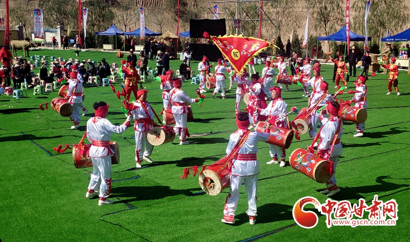 蘭州榆中：高原夏菜大豐收 鄉(xiāng)村旅游火起來(lái)