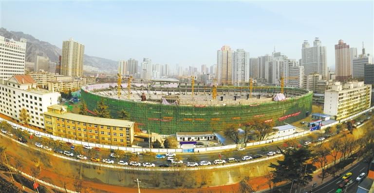 蘭州市七里河體育場主體封頂，預計明年7月交付使用