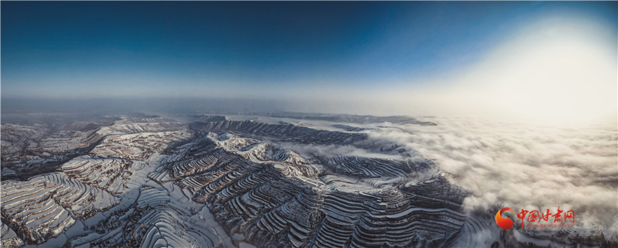 【隴拍客】蘭州榆中：穿越云?？刺萏?雪后家園似仙境