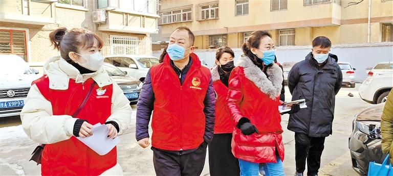 【新春走基層】解決雞毛蒜皮 感受社區(qū)“微幸?！?>
        </a><em>【新春走基層】解決雞毛蒜皮 感受社區(qū)“微幸?！?/em></li>
    <li><a  target=