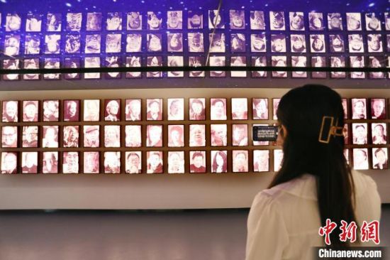 2021年8月21日，蘭州市民參觀讀者博物館。(資料圖) 高展 攝