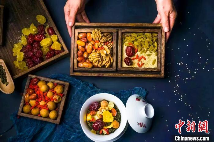 2023年5月，拍攝的臨夏蓋碗茶所需原料。(資料圖)臨夏市融媒體中心供圖