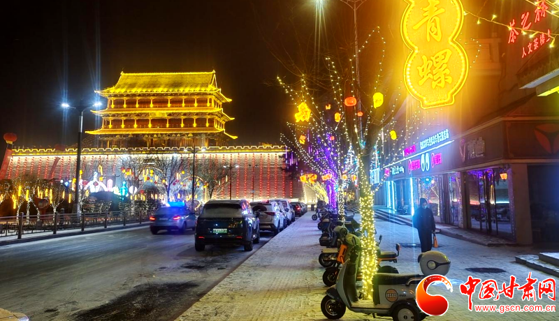 【新春走基層】飛雪似玉！初春的武威雪夜美輪美奐 